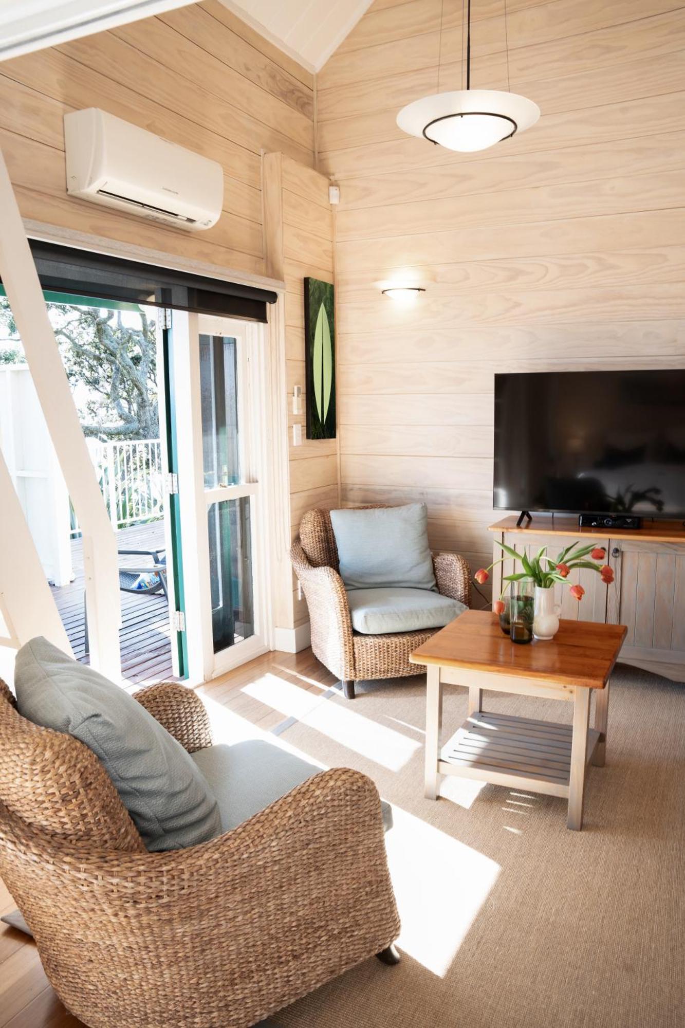 Sunlit Bay Villas Coopers Beach Luaran gambar